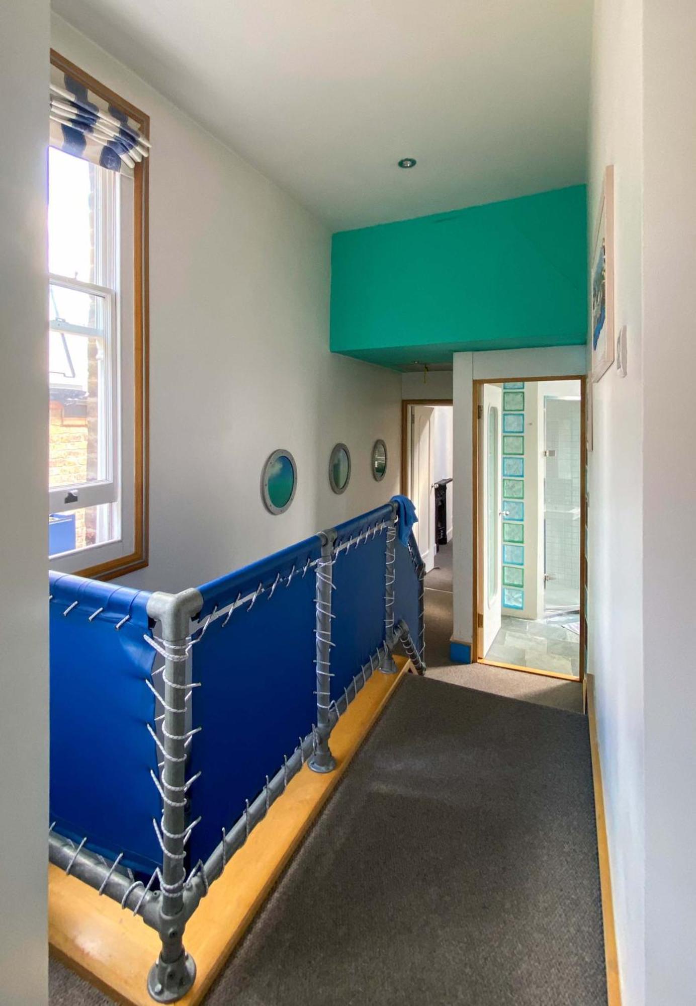 8 Ravenscourt Gardens Apartamento