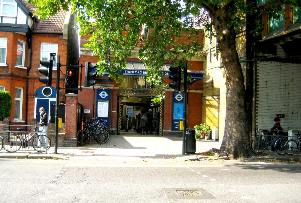 8 Ravenscourt Gardens Apartamento *